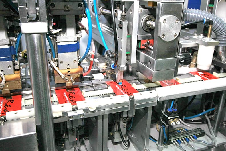 What Printing Crafts Can Be Added To The Plastic Card?